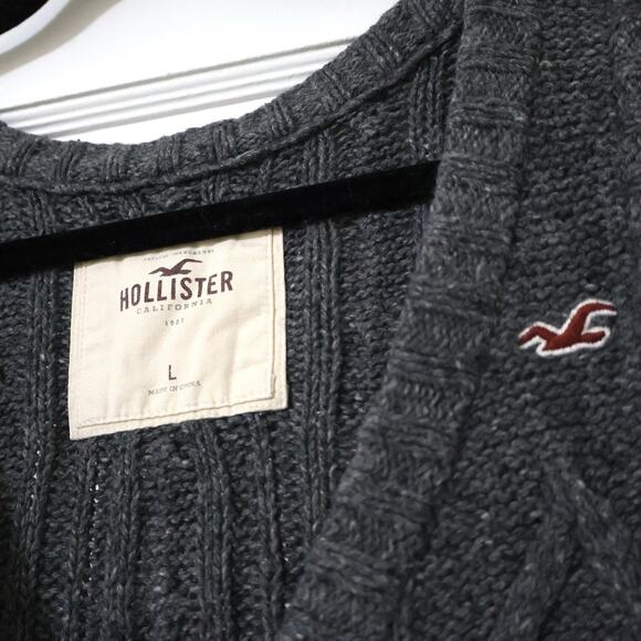 Vintage Hollister Gray Cable Knit Wool Sweater Vest M Dark Academia Preppy - Picture 2 of 7